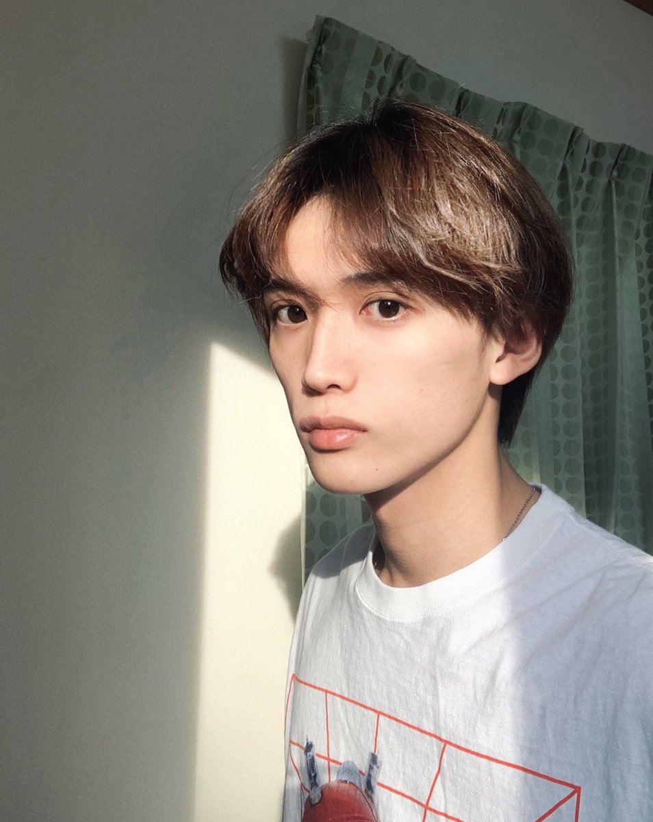 oharakouhei's tweet photo. どうも！
小原滉平です！

約3ヶ月の間、応援してくださる方々に感謝の気持ちも何も言えず本当にごめんなさい。

僕のこれからや気持ち、詳しい事について改めてまたここからお話ししたいと思います。

まずは皆さん

気づいて〜！！！！！！笑

見つけてくださった方、良かったら広めてもらえると。。 https://t.co/fWGfFzf083