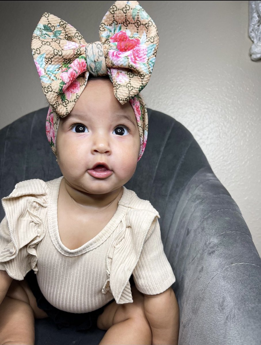 madi_lozano39's tweet photo. My big girl is 6 months today🌺 https://t.co/TmcmDH3wRH