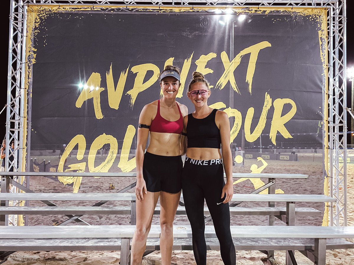 jaelyn_keene's tweet photo. From the beach to the grass, if it’s volleyball…count us in 🤙🏼😎
#texasopen #sanantonio #avpnext #coconutsbeach #neworleans #avpnextgold #pottstownrumble #avpgrass #volleyball #lululemon #oakley #whoop https://t.co/jbfMeQVL4k