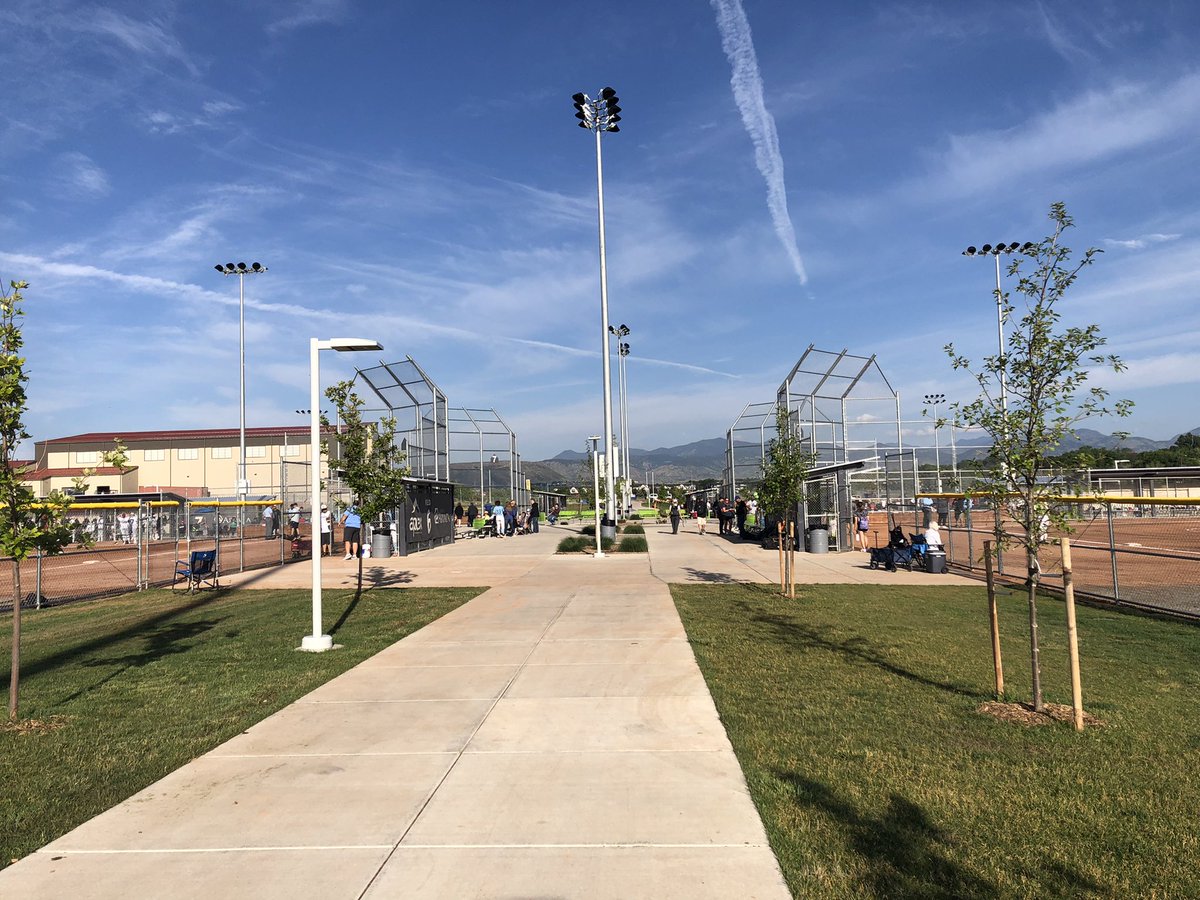 cheymeyer14's tweet photo. Extremely thankful for the opportunity to recruit in Colorado this week! 🌄 Off to a great start searching for future Osprey’s! @StocktonSofball @triplecrownspts https://t.co/5OkzUpVY3z