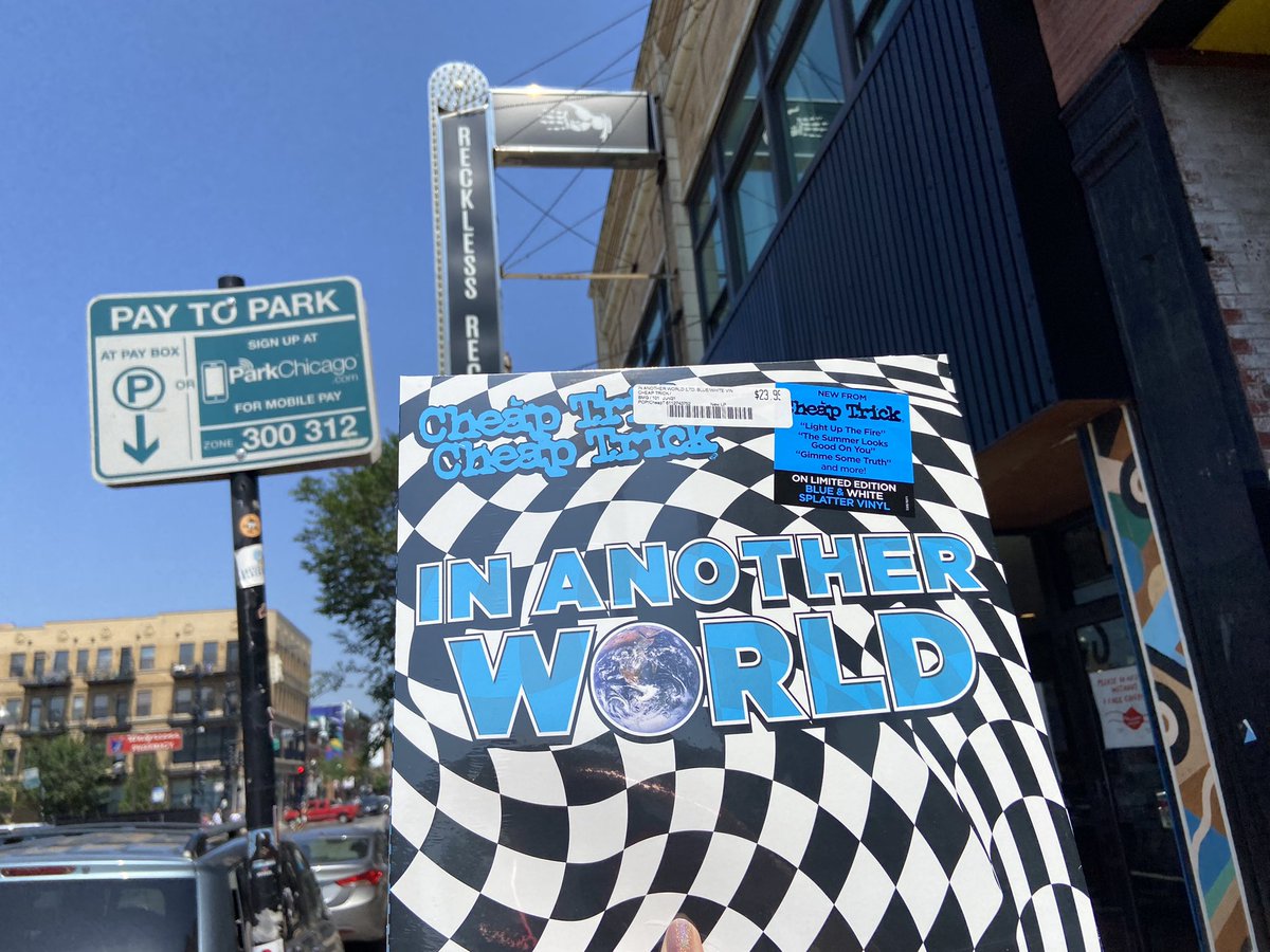 lkjct's tweet photo. @cheaptrick I picked up mine a couple weeks ago in Chicago at #recklessrecords #nanotherworldvinyl https://t.co/9iayVartxg
