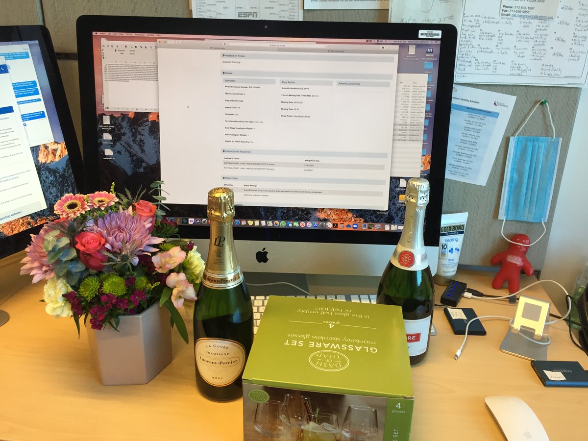 CatMak23's tweet image. When that first major grant hits 😍🥂🍾 Excited to see what we will learn together 👨🏻‍🔬🧑🏽‍🔬👩🏼‍🔬 🫀🧬🔬💪🏽 #MakLab @aarongibson55 @OmarBritoStrada @keira_hassel