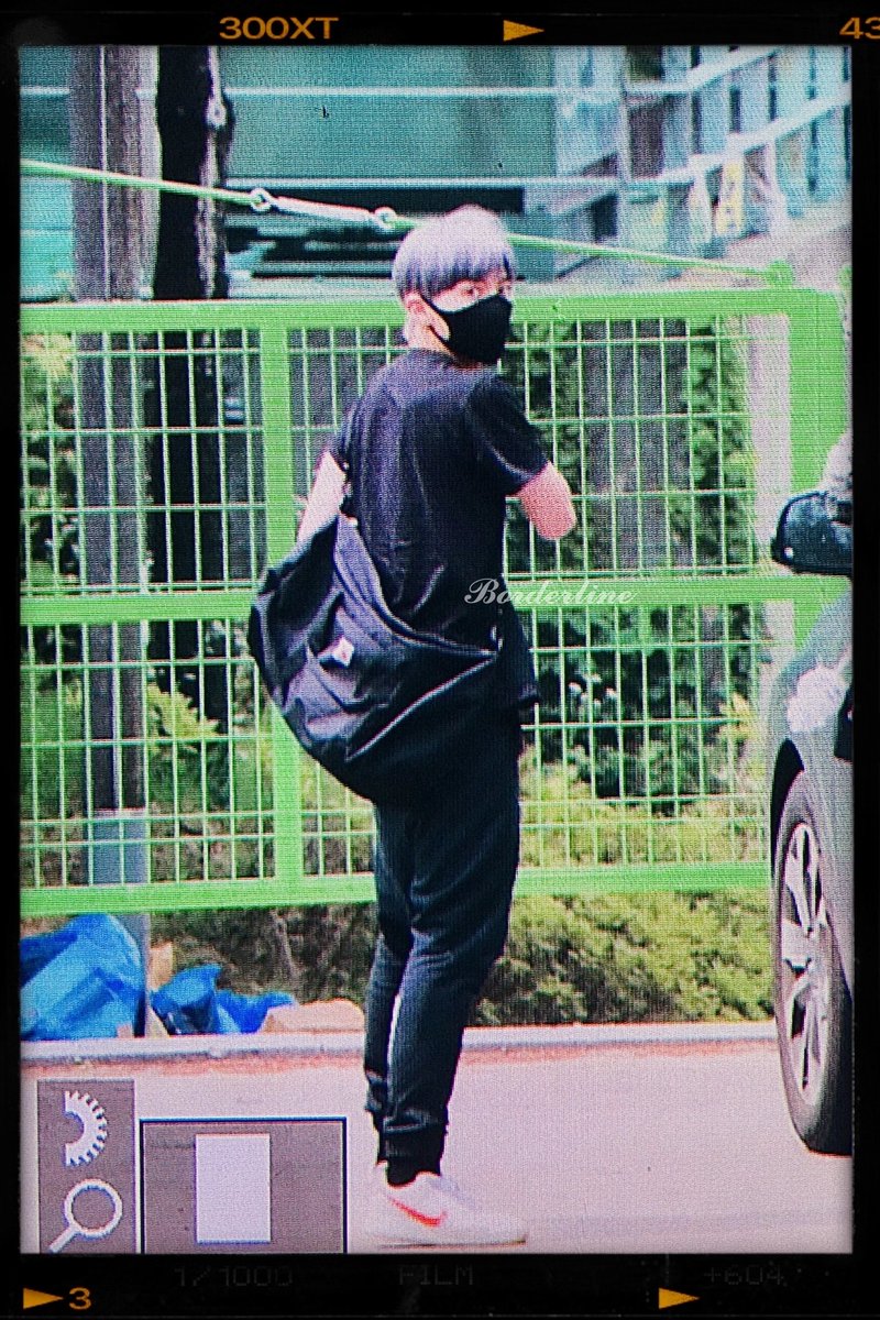 KimSangwooPH's tweet photo. [📸] 210630 || FANSITE 

#SANGWOO with his new hair color 

•borderline_0903
#JUSTB #저스트비 #김상우 #KimSangwoo #JustBMaknae https://t.co/4dOo6BbKHL