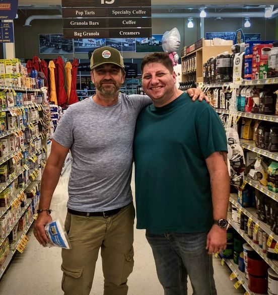 GerardButlerSF's tweet photo. Ryan Smith   Met Gerard Butler, nicest guy!!
Morgantown, GA. We saw him at Ingles. He had just finished shooting a movie in Savannah, so he and his wife rented a big RV and decided to head up to the mountains of Georgia and Tennessee for a break.  #gerardbutler https://t.co/ayJ6XanwB2