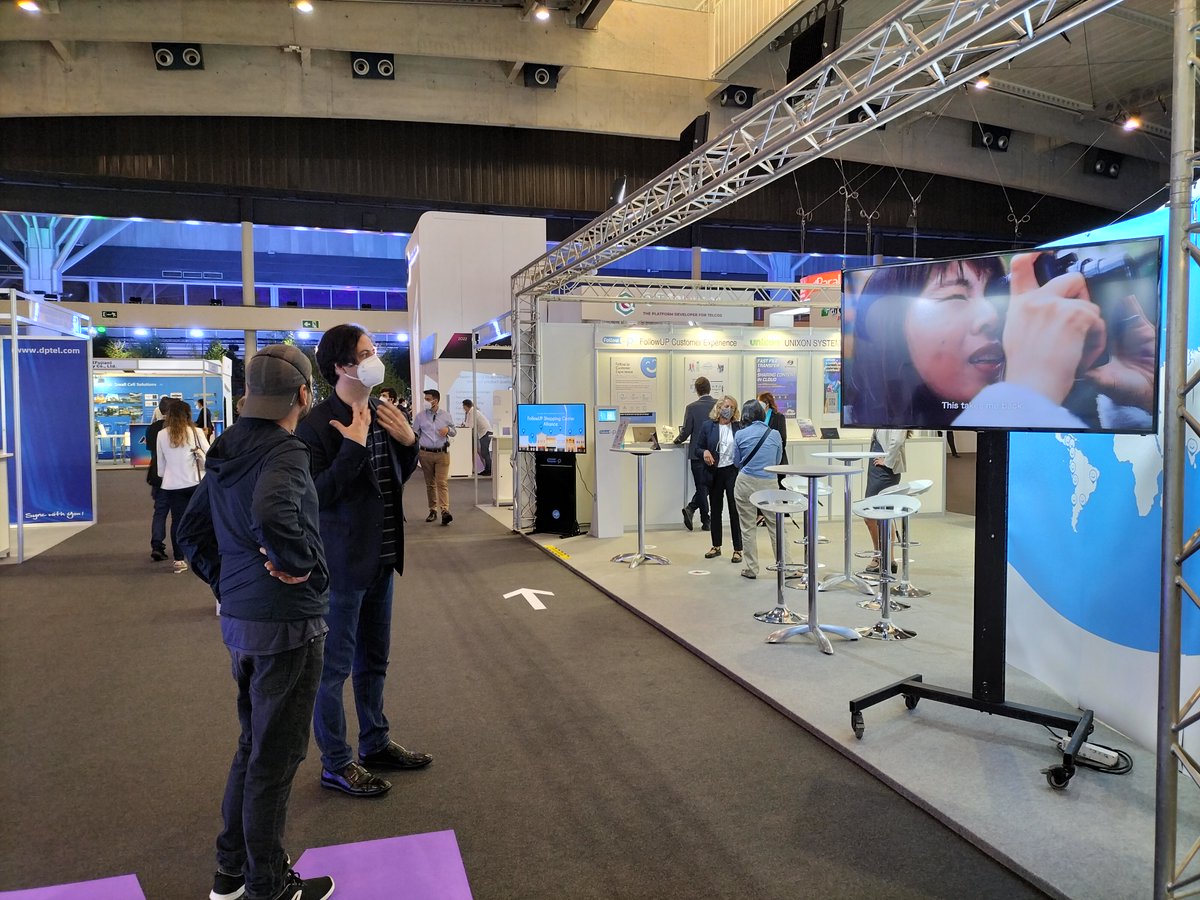 qdlaser_jpn's tweet image. #MWCバルセロナ #japanpavilion 現地の様子です。例年より少なめと聞いていますが多くのお問合せを頂いています。
#MWC2021 #MWC21 @MWCapital #qdlaser #Retissa