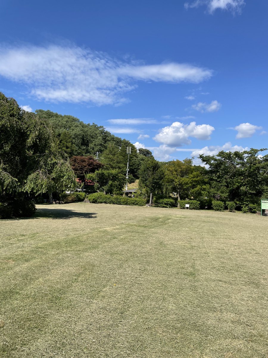TeamCam_on's tweet photo. 2年振りの音楽祭会場
綺麗に整備していただいて感謝！
土曜日にこの場所で音楽が奏でられる。
ワクワクだね https://t.co/Wmiut5giI2