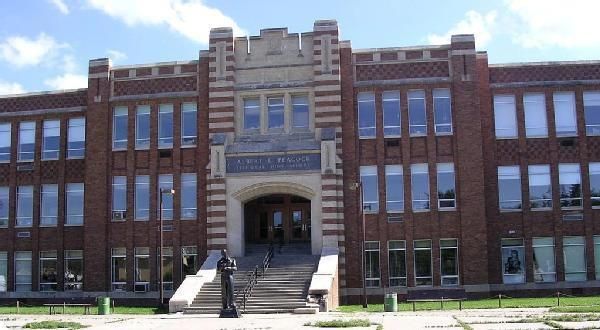 The school is now closed for the summer.  Please watch social media, and our website for updates. Have a great summer and see you all on September 1! 
buff.ly/3xXvOtJ