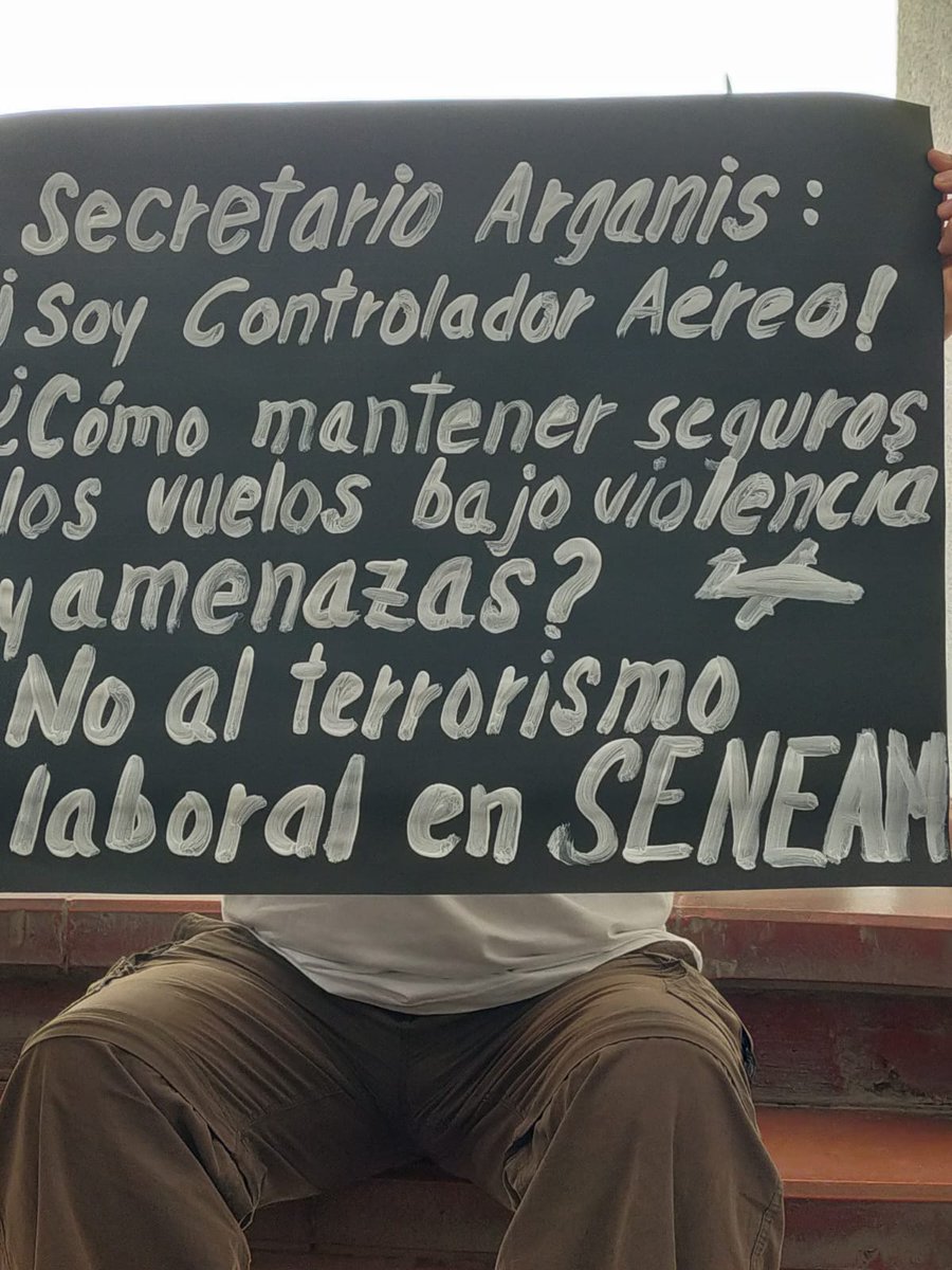 SINACTA's tweet photo. Solicitamos su intervención Ing. Jorge Arganis Díaz Leal Secretario de Comunicaciones y Transportes.

@SCT_mx
@STPS_mx
@senadomexicano
@Mx_Diputados
@CNDH
#Nomasabusos
#altoalterrorismolaboral https://t.co/PpK4yqEZvt https://t.co/Q089BQhUGQ