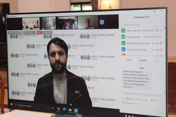 1/2 Afghan Consulate hosted a virtual conference in association with @USAIDAfghan and the U.S. Department of Commerce with the aim of promoting trade of Afghan fresh fruits between 🇦🇫 exporters 🇮🇳 importers.