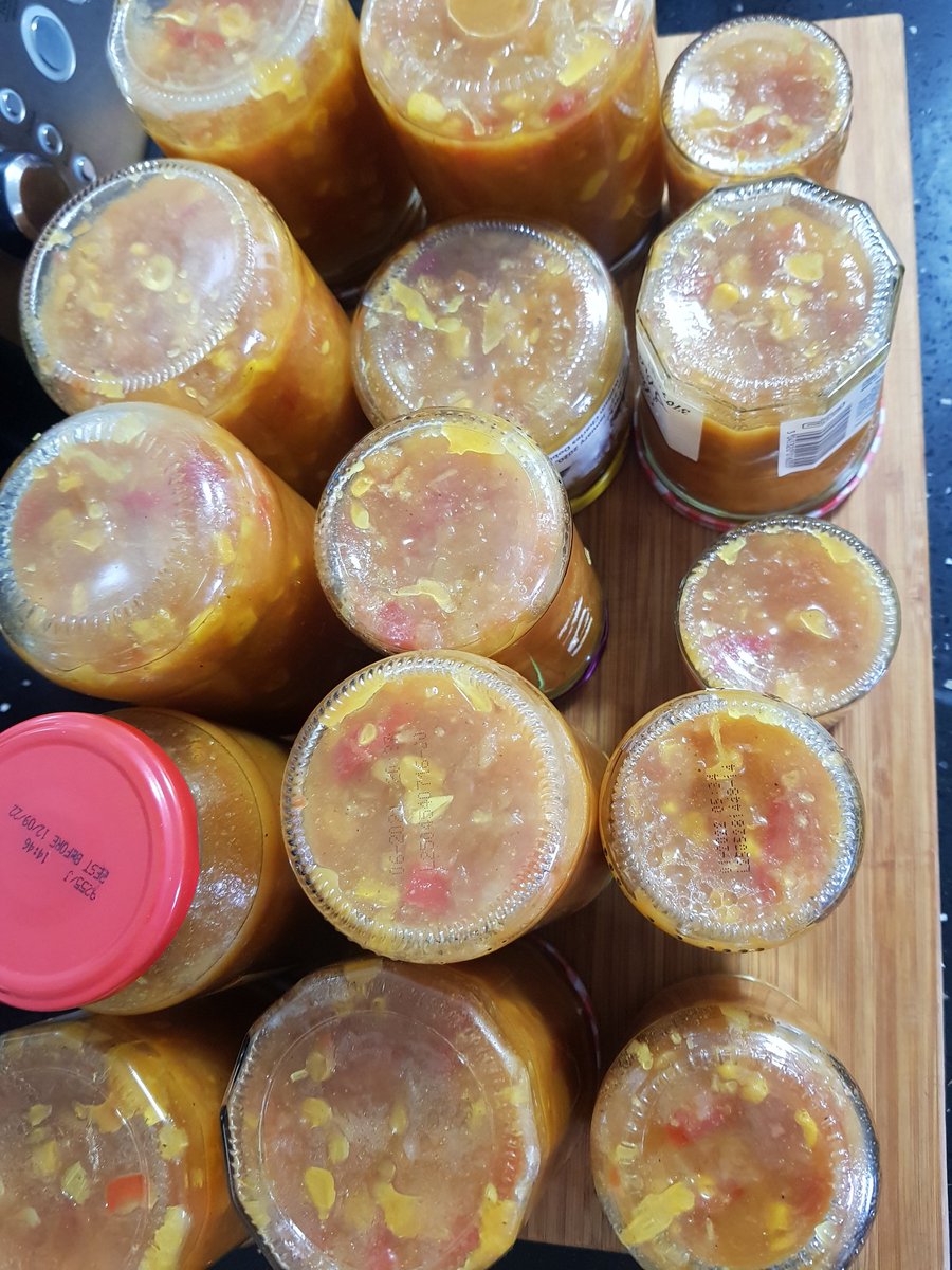 Dobboinaus's tweet photo. It's in the #jar
#lockdownbne
#Relishday
2moro there shall be #Lumpia https://t.co/NFVEIpvUf4