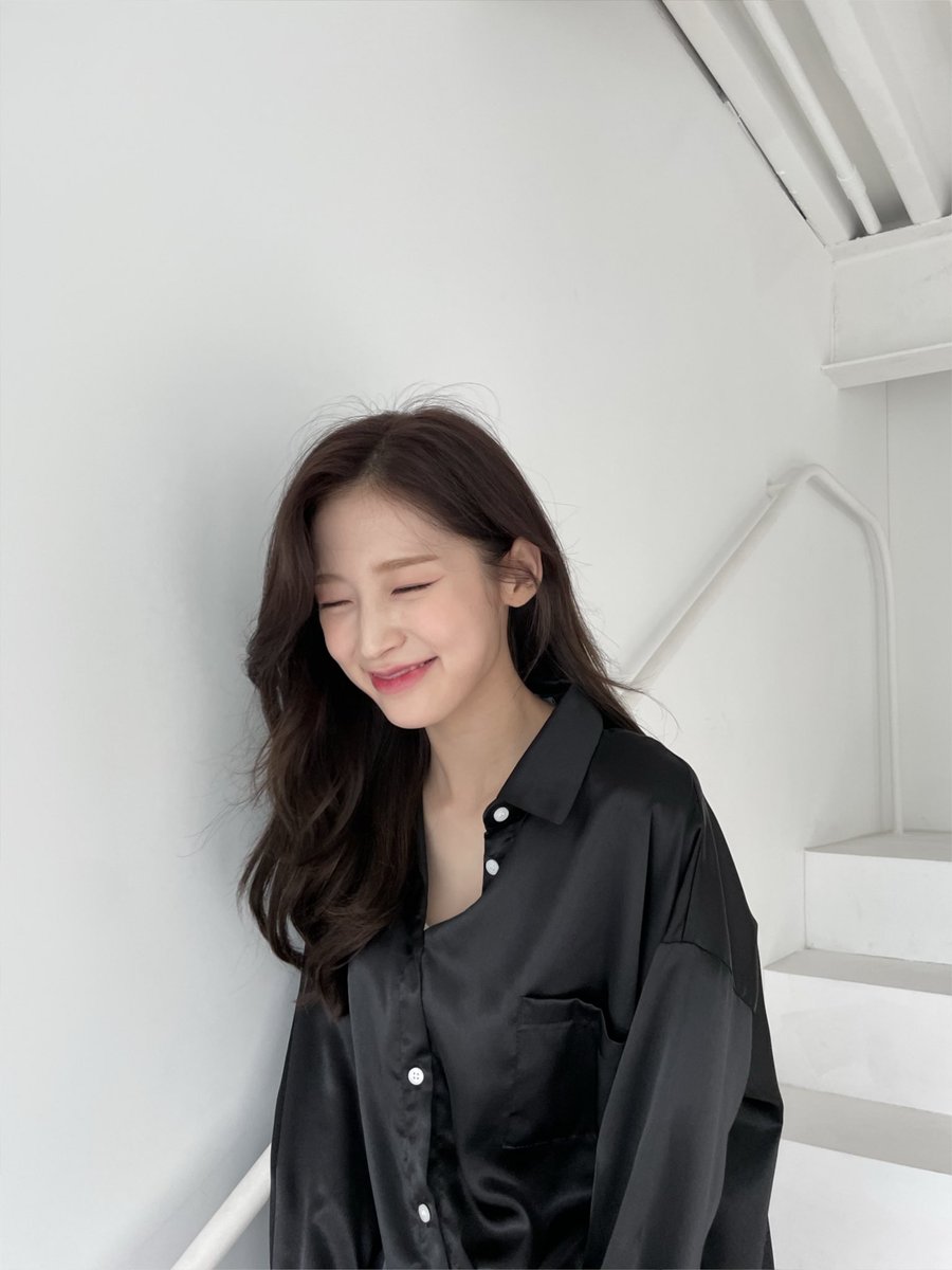 daiIyarin's tweet photo. arin's universe update 🖤

#아린 #ARIN https://t.co/4QhbdlU39v