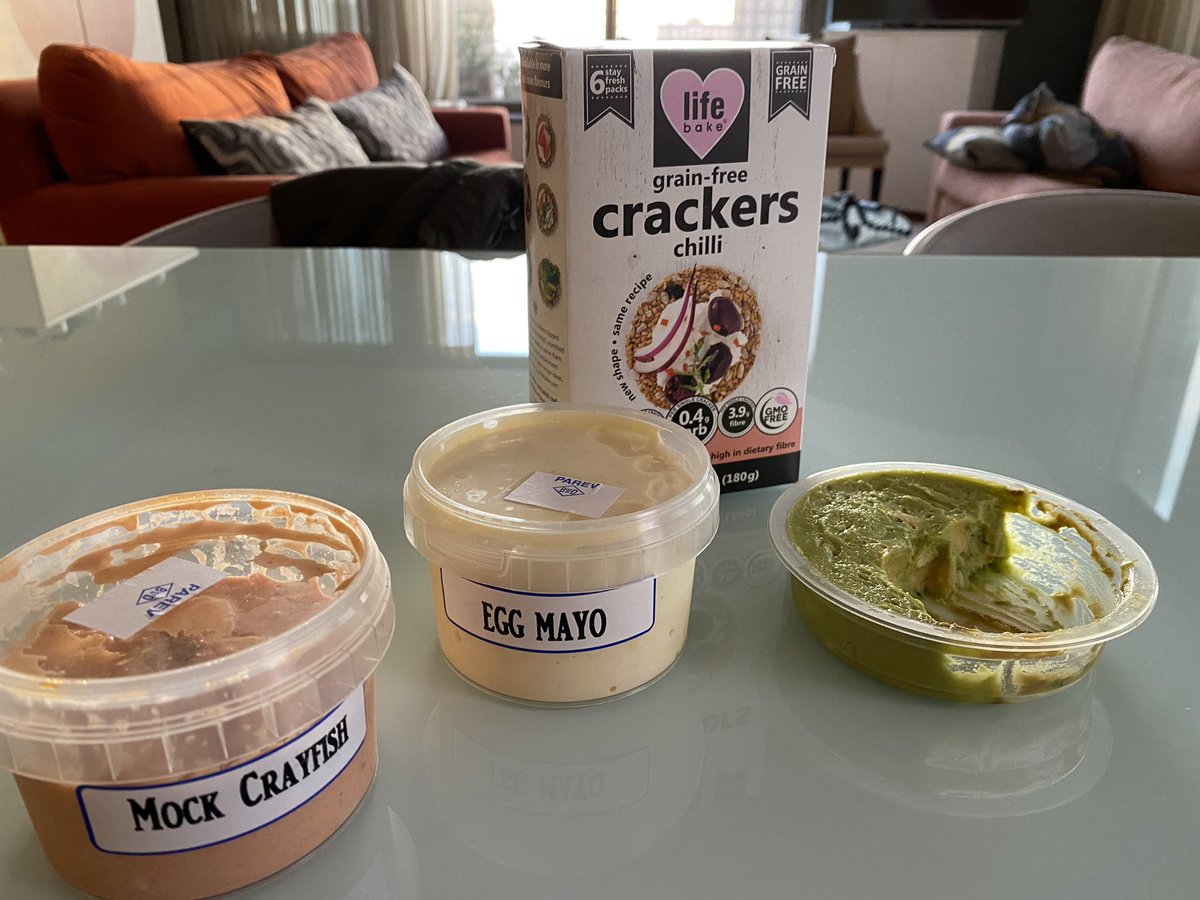 BigDaddyLiberty's tweet photo. Make your own rules for “breakfast”😎
I usually skip breakfast on meal days (I’m on a fasting-based #keto plan), but when I do eat breakfast, this is the snack combo of choice🤤❤️
Good morning, South Africa…or is it #Lockdownistan?🤔😏😉
Remember, @TheBDLshow tonight at 7pm! https://t.co/4PwvqBlzEf