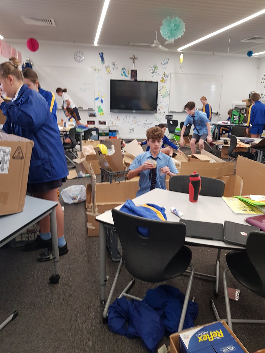 JacquieHardwick's tweet photo. Design task go carts of the future inspired by our novel Jack's Island. https://t.co/knhSvZZJEB
