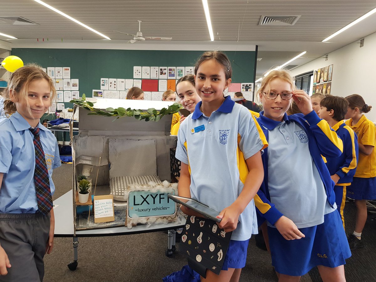 JacquieHardwick's tweet photo. Finishing our design task team work and creativity thinking 22nd century go carts https://t.co/6xy1oebZIm