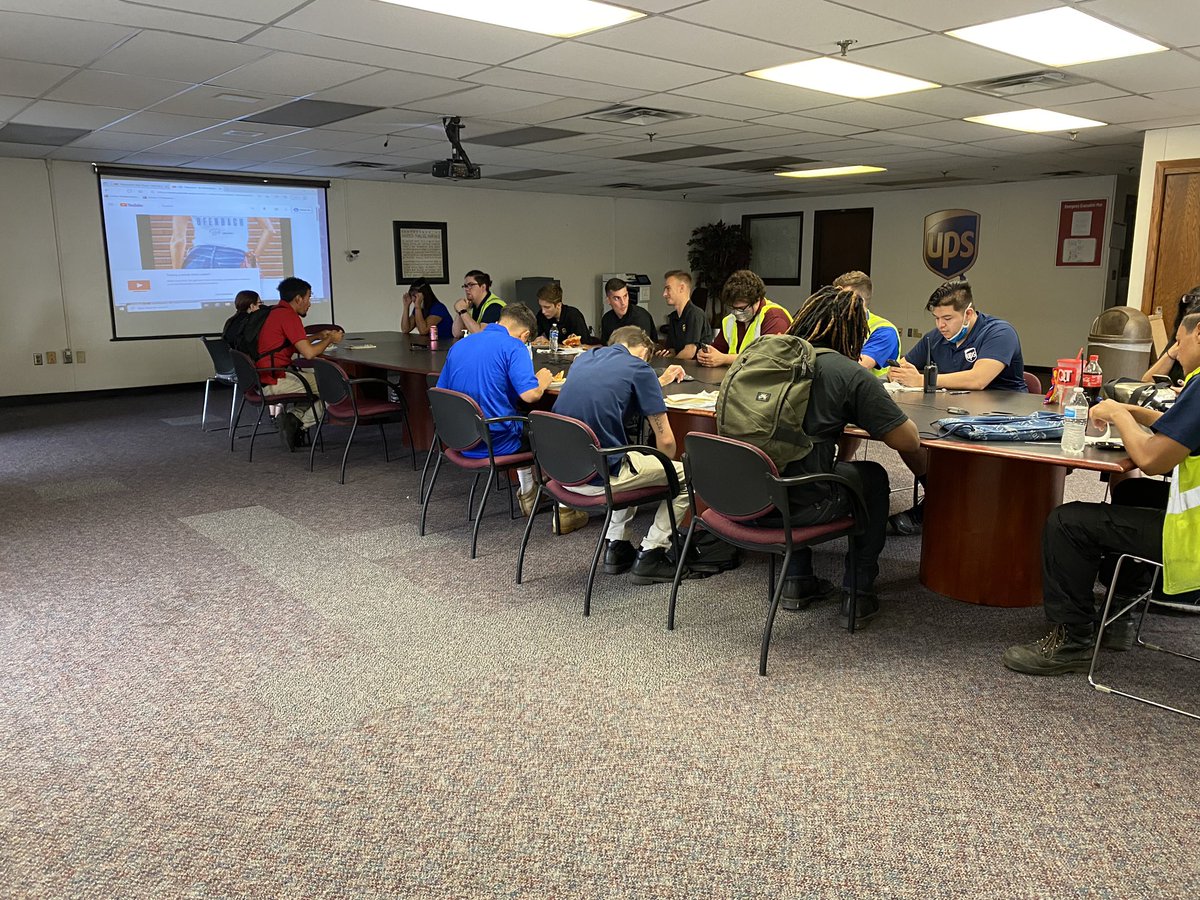 Kansas City Twilight tweet media