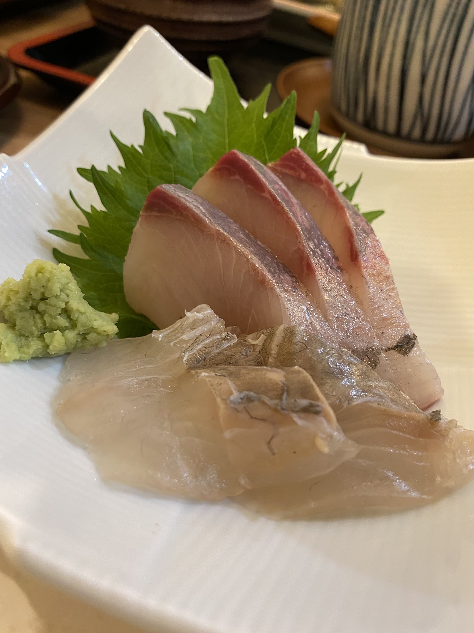 福豆 海鮮酒場いえもん 川崎 本日の魚定食 大カマスの一夜干し ヒラマサと平目の昆布〆 おまかせ刺身盛り 今日は美味しいお 刺身が食べたいお母様のご要望で間違いの無いこちらへ 味にうるさいお母様も全てが美味しいと絶賛e ﾎｯ 有村さん今日