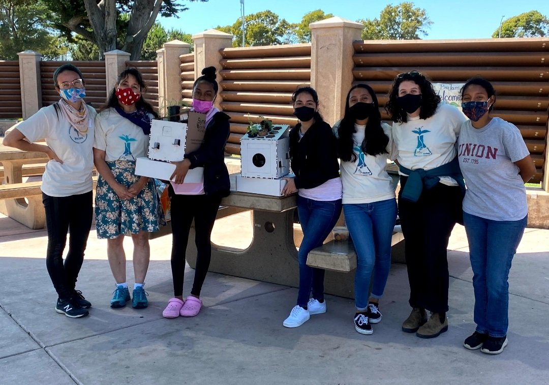 biojamcamp's tweet photo. Day 2 of camp was a success! Super excited to work with these teens from the Bay Area. Thank you to those that made it possible to host a BioJam session in person. #biojamcamp #biodesign #biotinkering #biomaking https://t.co/5M1MMhV0LE