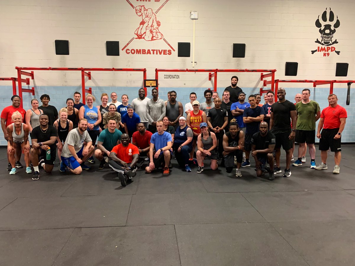 JoinIMPD's tweet photo. Good turnout at PAR 6.29.21.
40 PARticipants and 2 great workouts. One for the 23rd crew and the other for the 24th crew.
Note- both lateral positions close tonight 6.30.21 at midnight. The wait is over. Apply today @Joinimpd.Indy.gov to join Indy’s finest!
#Servewithus #BeIMPD https://t.co/zlNGkeqaMT