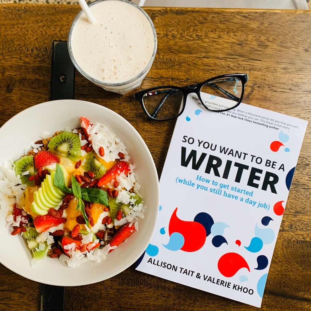WritersCentreAU's tweet photo. "If you enjoy writing and are looking to set up a side hustle or publish that book which has been burning in you for years I wholeheartedly recommend So You Want To Be A Writer to kickstart your dream and make it a reality." – Jo-Ann Duffy

Buy here: https://t.co/muFeAJfKWe https://t.co/pvvgpRDA0s