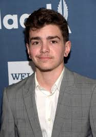 merlinpapin3's tweet photo. On souhaite un Bon Anniversaire à #ElliotFletcher qui a 25 ans, vu dans les séries Shameless, THe Fosters et Faking It
@Jouxplane83 @FredOL69007 https://t.co/KUPtcRl46z