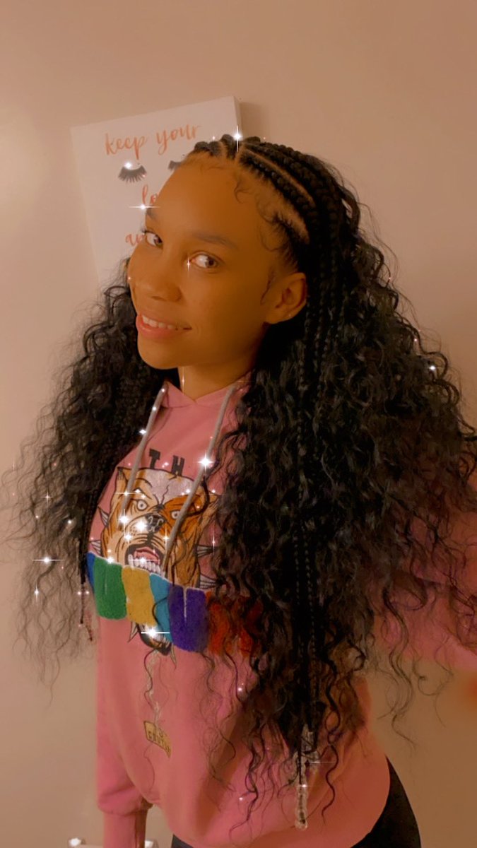 easy_2love's tweet photo. Mia’s Hands #NewStyleAlert🥰 https://t.co/dr0sdc0B3L