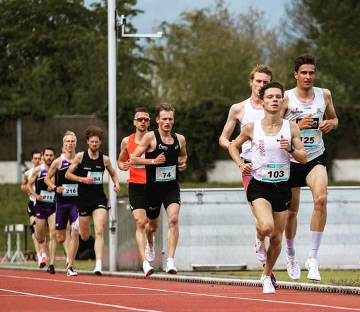Op weg naar 8:10?!🔥

Om het publiek iets bijzonders te bieden werven we bij Goes on Track altijd een aantal topatleten. We zijn verheugd om te kunnen melden dat Floris Willeboordse en Maikel Peeman zich voor de 3000m hebben aangemeld. Beiden met een PR ruim onder het de 8:20