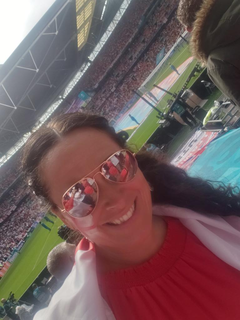 Absolutely loved yesterday...still hasn't sunk in that we won 😁❤⚽️ @wembleystadium @EnglandFansTwi @England #ENGGER