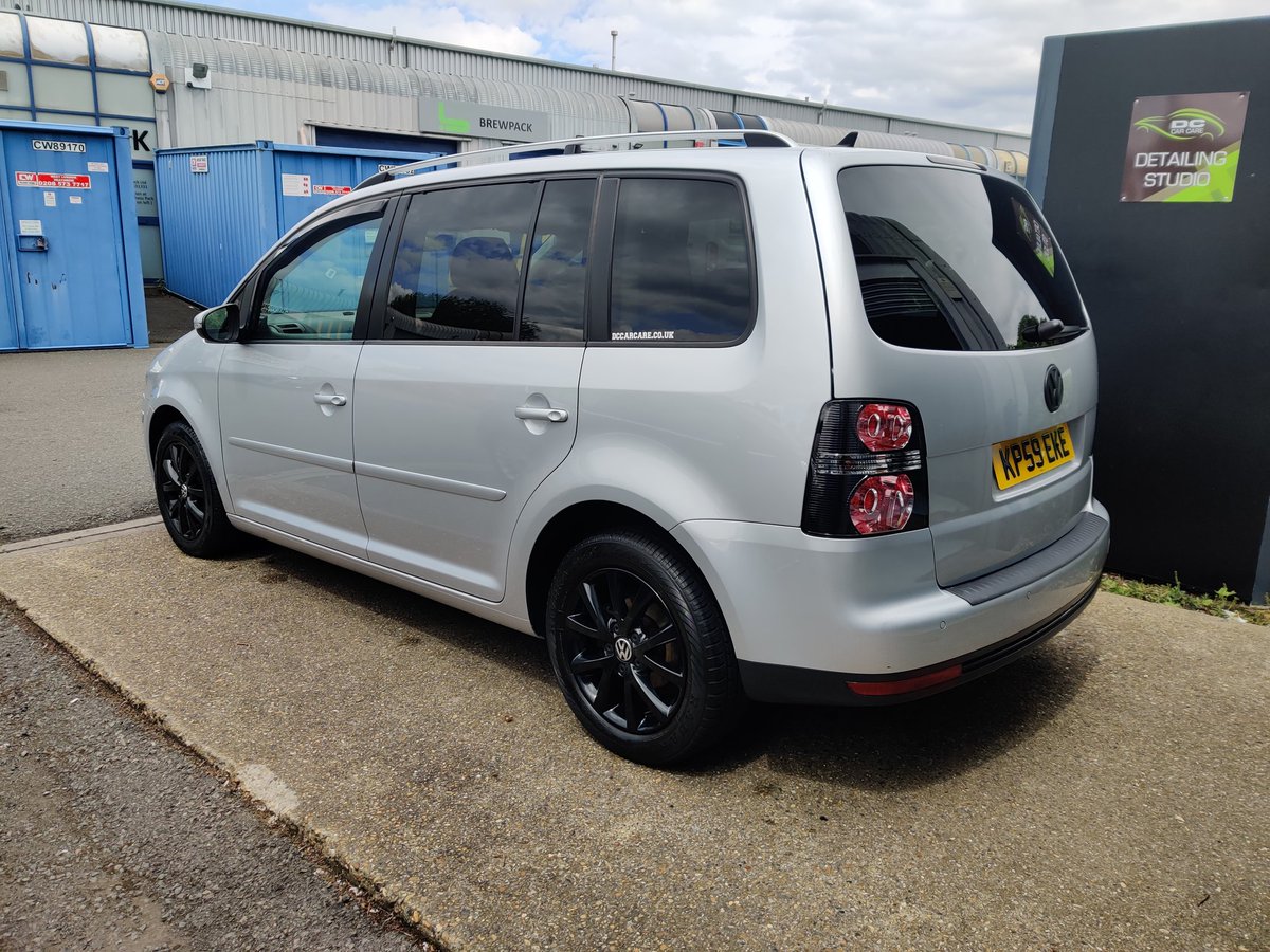 DCCarCare's tweet photo. The personal DC car given a good clean after the Mini DC people made a right mess 🙈
Previously coated in Kenotek Carmiq and Topped with Kenotek Flexo made for super easy cleaning and high levels of gloss.

Clean It - Correct It - Protect It https://t.co/9FQFBc7AsY