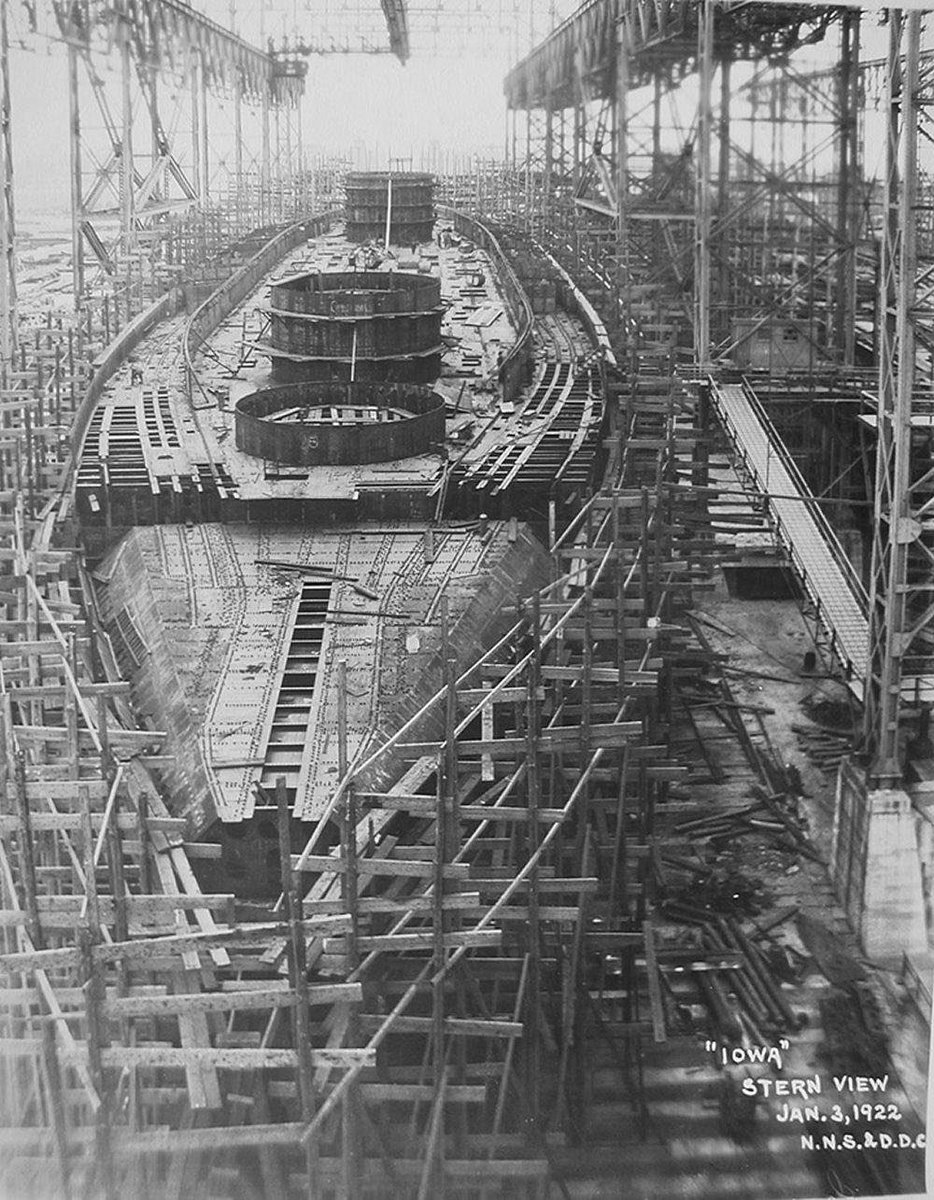 Rich_Ships's tweet photo. 🇺🇸 BB-53 USS IOWA
Newport News Shipbuilding - Newport News, VA
Laid Down 17-May-1920
Suspended 8-Feb-1922
Canceled 17-Aug-1922
Canceled at 31.8% due to the Washington Naval Treaty of 1922
P1/2 3rd deck 1-Oct-1921
P3 3-Jan-1922
P4 16”(406mm)/50 Gun
#BB53 #USSIowa #Iowa https://t.co/hzKOnvWj4d