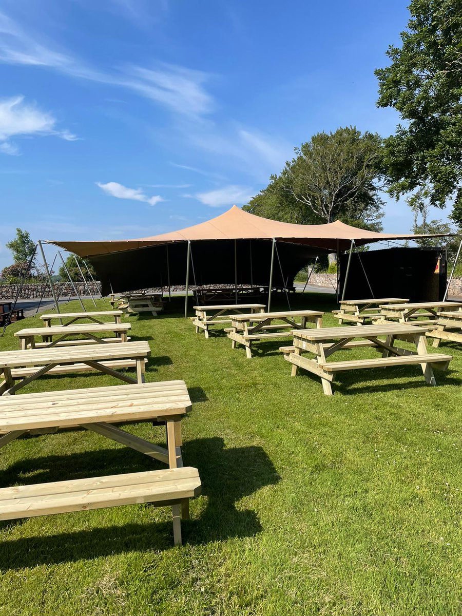 SummerGlamp's tweet photo. Building our amazing outdoor bar!
Book now at https://t.co/Yb89KNJGMt
#visitwexford #BestForSun #BestForFun #WexfordMemories #KeepRediscovering @visitwexford https://t.co/7X4y7KfHcc