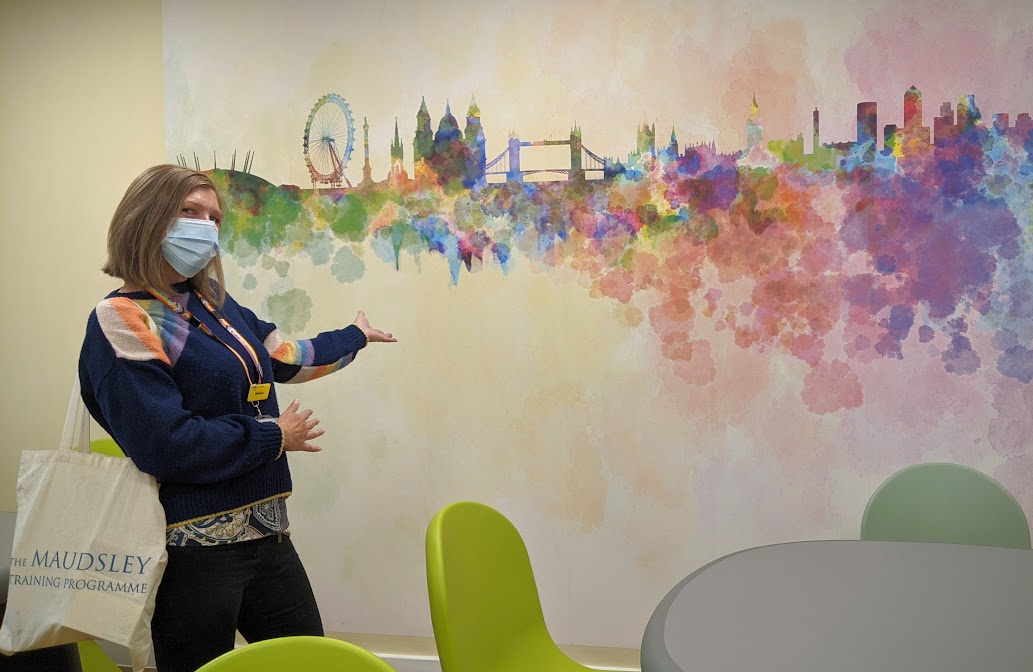 Everyone really appreciates this wonderful calming mural of our London skyline in the dining area of our women's ward #teamlambeth #teamnelson #artsinhealth #hospitalarts @Melissannwood