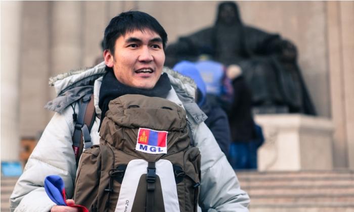 Бадамсамбууг хиргисүүр ихтэй Турк ойрхи дорнод, Аяллын тойрогийн Ган-Өлзийг Тайландад Боёо г Дэд Консул,  Ганхүү сонгуулиар нөгөө талд ажилласан тул Говь Сүмбэр аймагт тусгай элчээр, Амайг малариа туссан Африкт томилохоор ярилцаж эхэлж байгаан бн