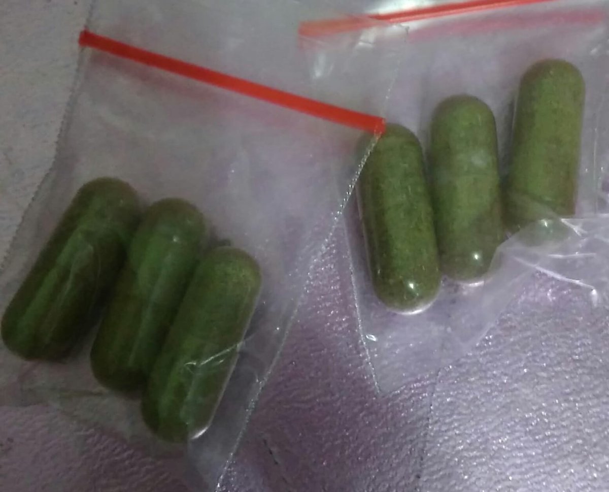 Jangan dibuly ini merupakan Sebuah ikhtiar #SatkorcabJakbar untuk menjaga imun tubuh melawan C0vid-19 baik yang sakit maupun yang sehat dengan memproduksi Suplemen berbentuk kapsul dari bahan Daun Kelor. 
Minat hub 083897991177

<a href="/faisalsaimima/">FAISAL SAIMIMA</a>
<a href="/mantriss/">sumantri suwarno</a>
#AnsorBanserLawanCorona