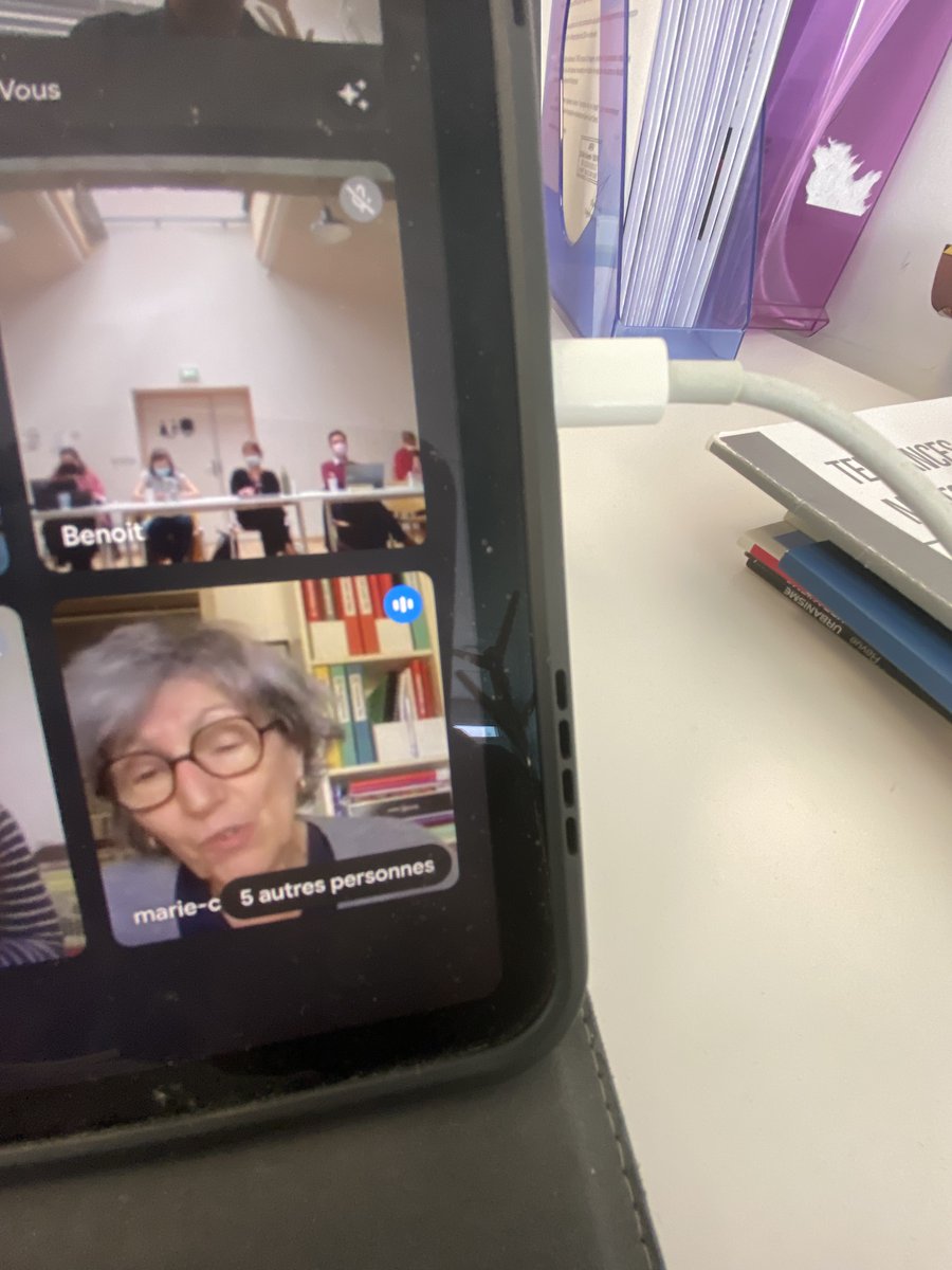 Première journée hier de l'université d'été de Afev France. Des temps nationaux en visioconférence avec notamment l'intervention de Marie-Christine Jaillet / Directrice de recherche du CNRS.Passionnante analyse sur les enjeux de la fragmentation territoriale. <a href="/AfevFrance/">Afev</a>