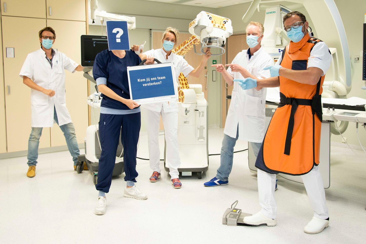 Wij zijn op zoek naar #radiodiagnostisch laboranten (#MMB)! Wij verzorgen een breed spectrum aan beeldvormende onderzoeken, en doordat geplande onderzoeken en ad hoc situaties elkaar afwisselen is geen dag hetzelfde. Interesse? bit.ly/3dkE0MK. #werkenbijgelre #vacature