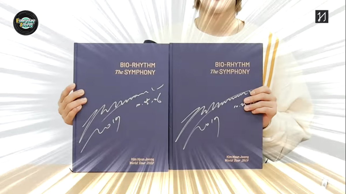 Princessmich123's tweet photo. Henecia who had attended the Bio-rhythm Symphony concerts held on 25-26Oct2019 in Osaka , find your tickets and apply!😊

#KimHyunJoong #김현중 

Everyday Joong Ep.78 - BIO-RHYTHM The Symphony Concert book present https://t.co/nawoXToUxW via @YouTube https://t.co/h3LbxoUWVX