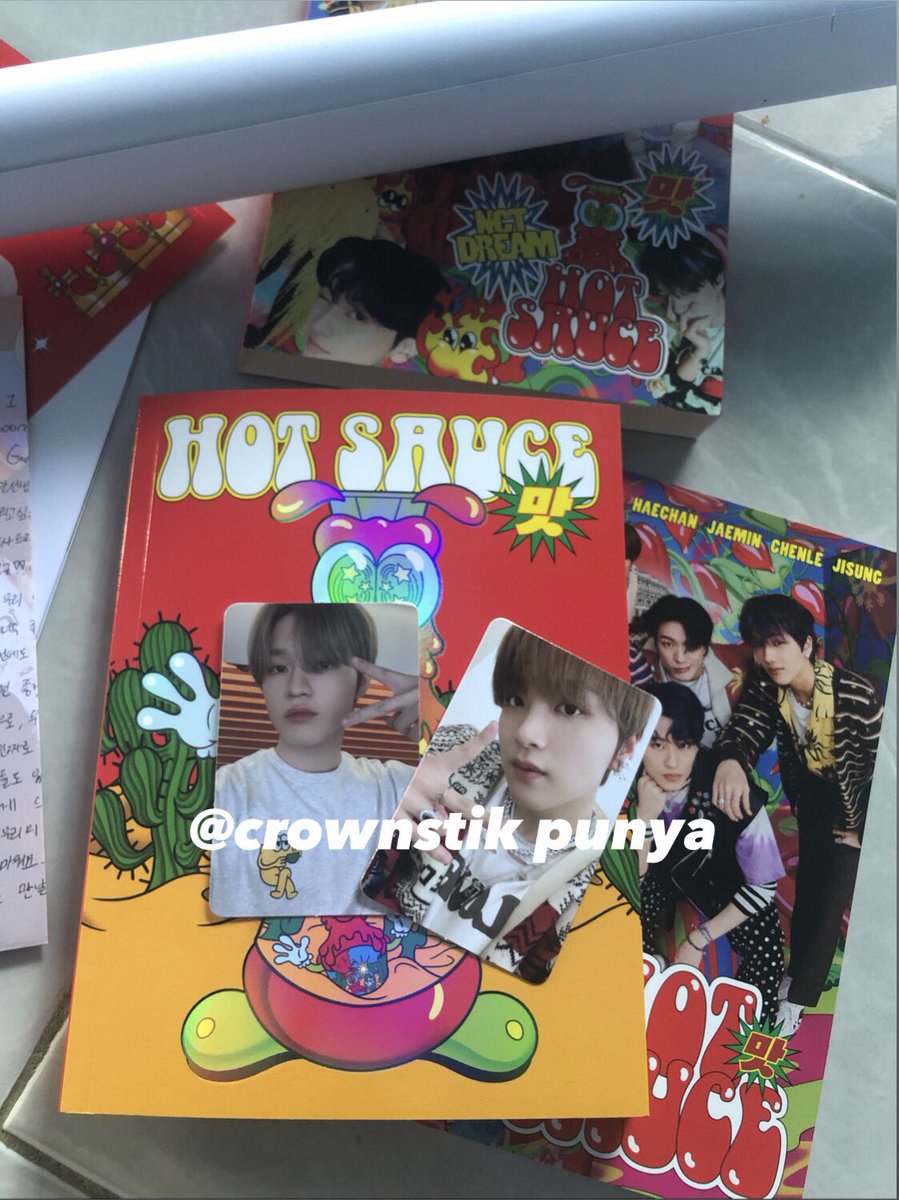 ❗HELP RT❗
WTT HOT SAUCE NCT DREAM CRAZY VER.

have : PC HAECHAN CRAZY, CAFE CHENLE 
want : PC RENJUN/JENO BORING OR SAME VER.

📍Indonesia 🇮🇩 only
Bisa via 🍊 
Tag: #NCT #NCT127   #WayV #NCTDREAM  

Help RT <a href="/ncttradeina/">NCT Trade INA</a> <a href="/NCTSelling_INA/">ON🔥</a> <a href="/sellingkpopindo/">ACTIVE ON WEEKEND | 📌</a>  <a href="/Kpop_SellingINA/">KPOP SELLING INA || ON</a>