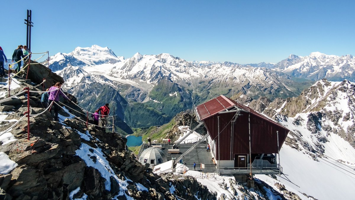 NendazSuisse's tweet photo. Le télésiège de Tortin ainsi que les téléphériques des Gentianes et du Mont-Fort reprendront du service ce samedi 3 juillet! 
🚡🔜https://t.co/B3cjba1oCo
#moneteenvalais #inlovewithswitzerland https://t.co/2PuwrnnUrl