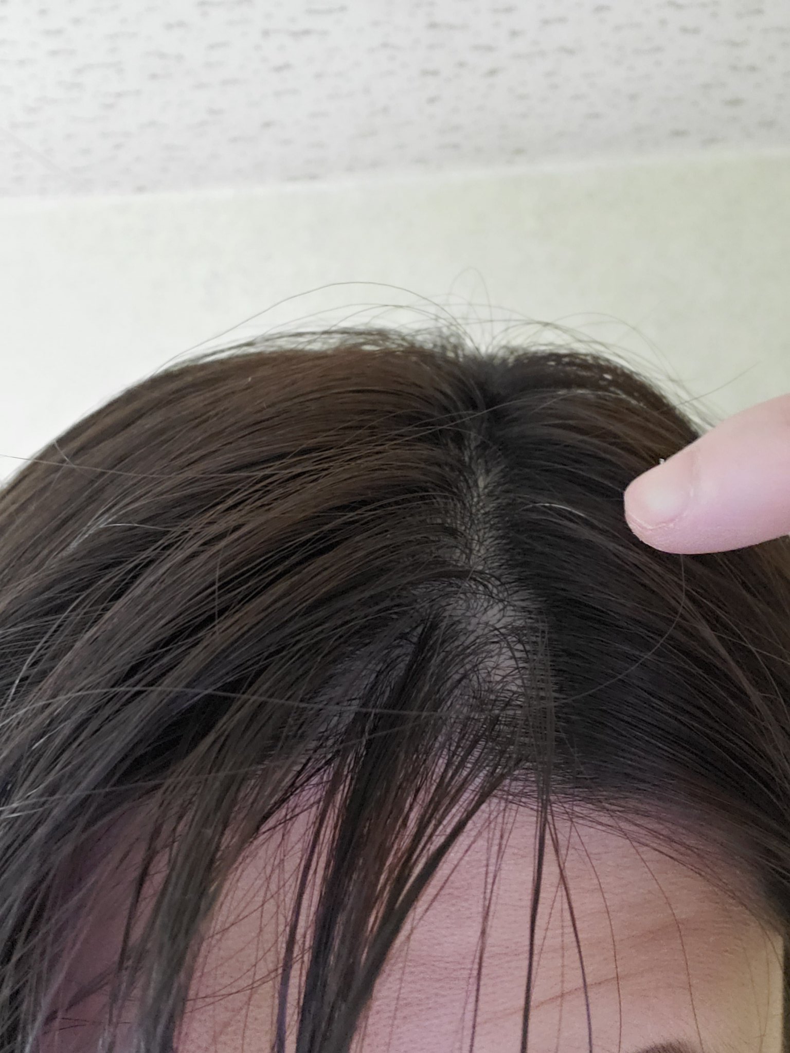 デボラk むむむ 年明けに初めましてぶっこ抜いた子が同じ場所に 両親の血筋を考えたらそろそろかなーと思っていつつ歳には抗えませんね 天性の若作りおばさん をもう名乗れないかも いやいや スーパーポジティブデボラてゃん めげずに