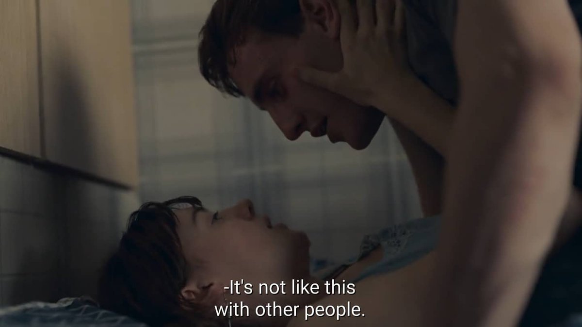 nocontextnp's tweet image. 