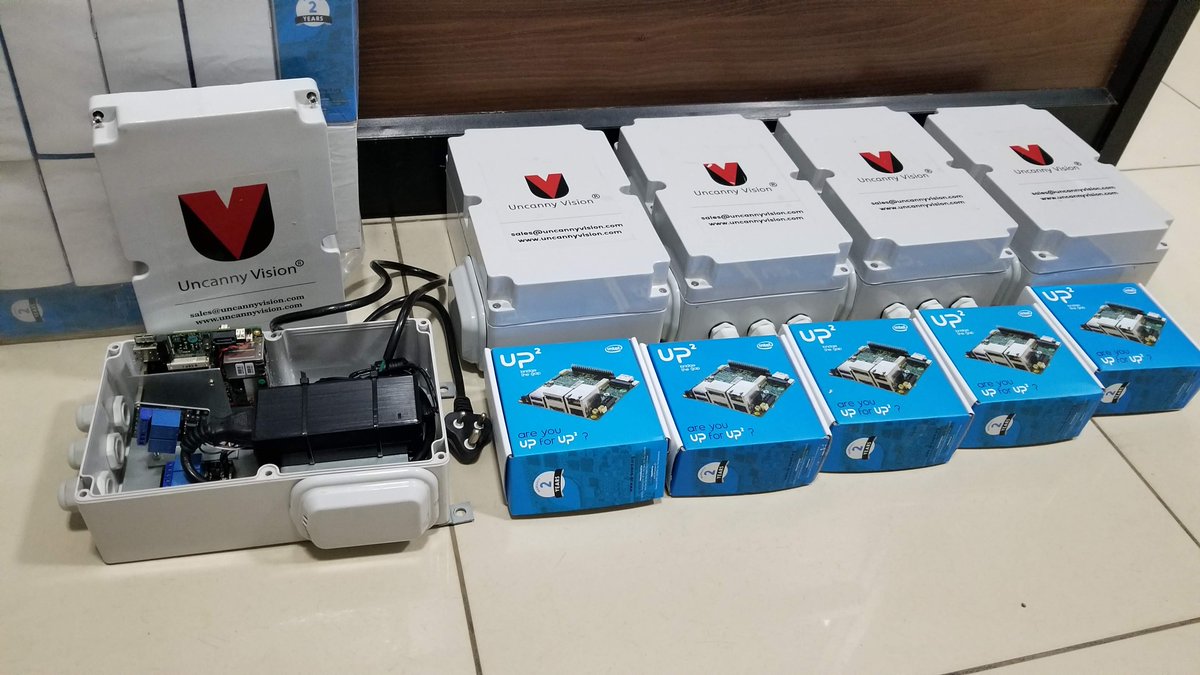 Uncanny Vision tweet media