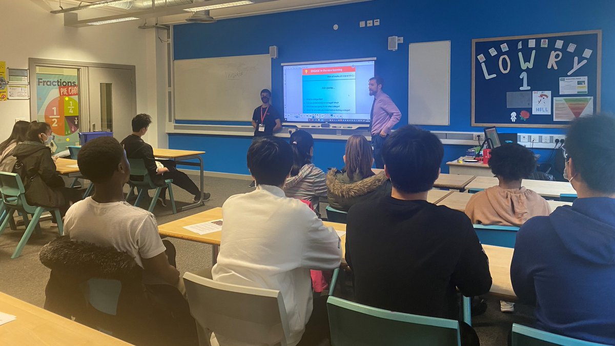 Year 11s have been taking part in 2 weeks of bespoke activities to support them in their transition to post 16

theeastmanchesteracademy.co.uk/news/yr11-tran…