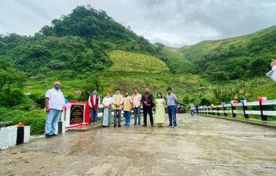 MyGovArunachal's tweet photo. Khonsa West #HMLA Shri Chakat Aboh ji inaugurated three RCC bridges over the Tehien river on the Dadam-Moktuwa road, in presence of Tirap #DeputyCommissioner Shri Taro Mize. https://t.co/I9NqgVj4hJ