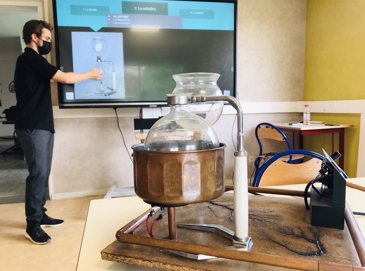 Revue de #projets au village ressource apprenant international <a href="/icimonprojet/">ici-monprojet</a> <a href="/iutlecreusot/">iutlecreusot</a> @univbourgogne Bravo aux porteurs de projets Merci à <a href="/BorneMelo/">Borne Mélo</a> STMG CUCM @LaboICB <a href="/ats_esprit_tech/">ats</a> Horizon Telecom @michelinrecrute <a href="/AcademieDijon/">Académie de Dijon</a>