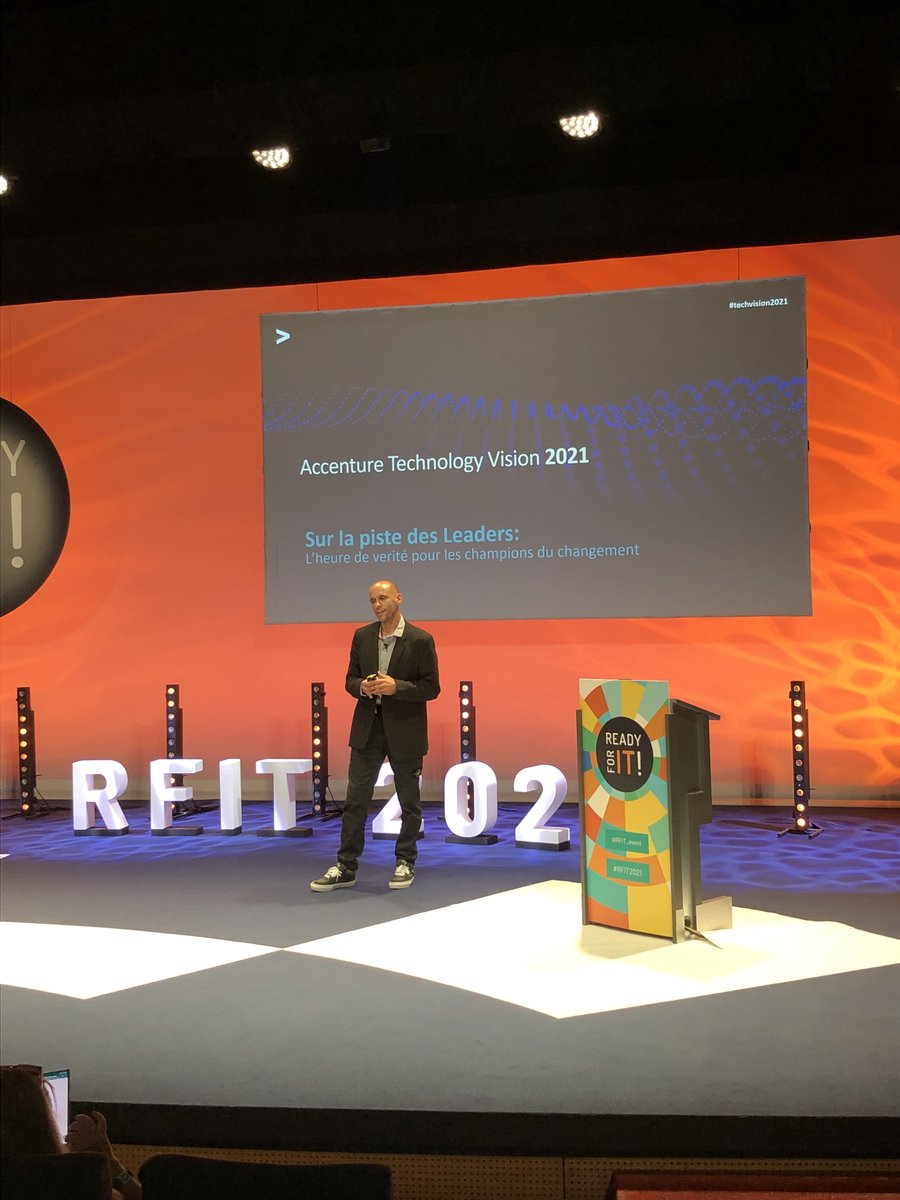 #Live #Keynote de <a href="/AccentureFrance/">Accenture France</a>  Sur la piste des leaders : l’heure de vérité pour les champions du changement avec <a href="/EmmanuelViale/">Emmanuel Viale</a> #ReadyForIT