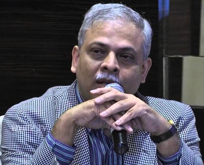 tewari_virendra's tweet photo. I welcome Professor Amit Patra from the Department of Electrical Engineering who has assumed the charge as Deputy Director of the Institute today. I hope he will take the Institute activities to newer heights.
#ProfAmitPatra
#IITKharagpur https://t.co/njRoSWuMPX