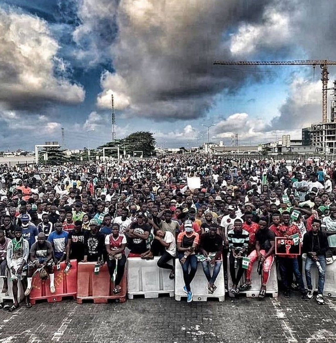 roqzivelli's tweet photo. Go and register to vote. That's how to avenge the death of your friends on October 20, 2020. That's how to ensure that it never happens again. That's why we have elections. You get a bad government? You remove them during elections. 🇳🇬🇳🇬🇳🇬 https://t.co/eqqrQDhgqZ https://t.co/ZXcYyLlJ9f