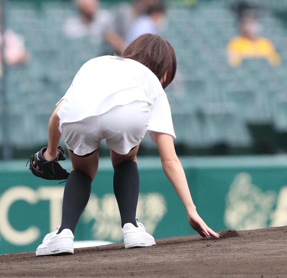 ファーストピッチセレモニー ファーストピッチセレモニー