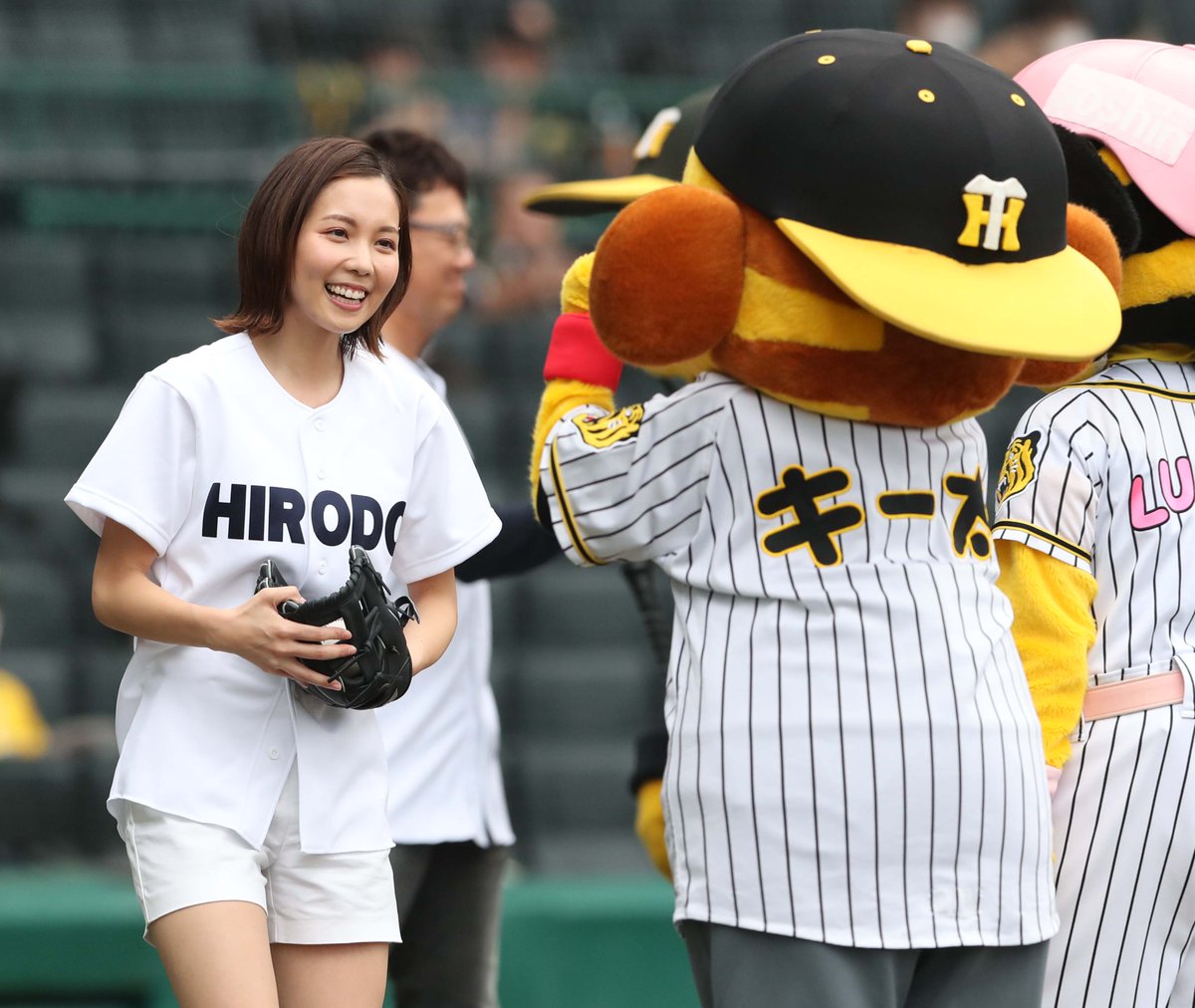 ファーストピッチセレモニー ファーストピッチセレモニー