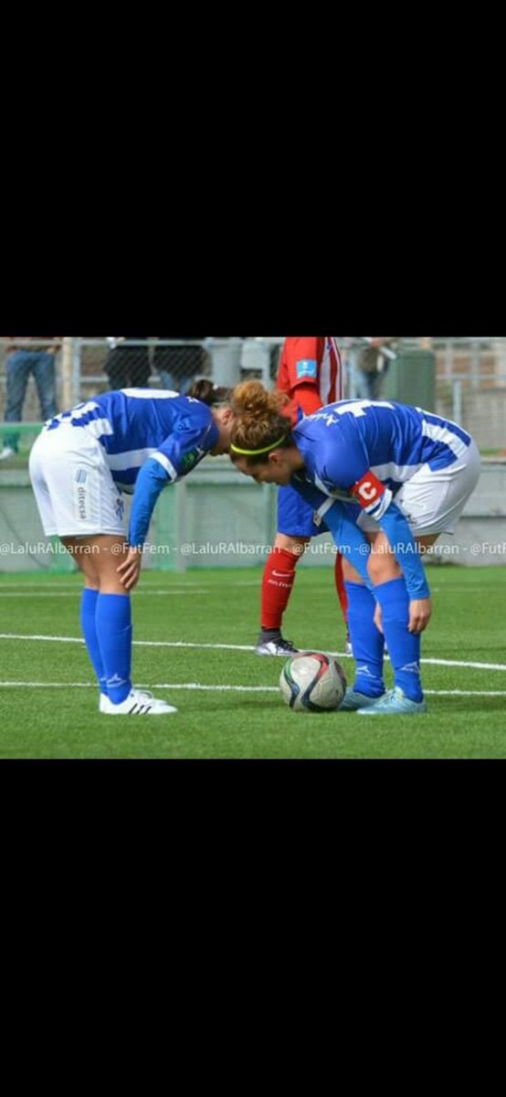 Good luck en tu nuevo camino ligado al Fútbol. Quien tiene magia no necesita trucos y tú en este deporte vas sobrada!! Se te echara de menos dentro del terreno de juego. Gracias a este maravilloso deporte por darme la oportunidad de compartir momentos contigo. Sigue disfrutando.